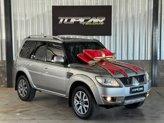 MITSUBISHI PAJERO TR4 2.0 4X2 16V 140CV FLEX 4P AUTOMÁTICO MITSUBISHI PAJERO TR4 2.0 4X2 16V 140CV FLEX 4P AUTOMÁTICO